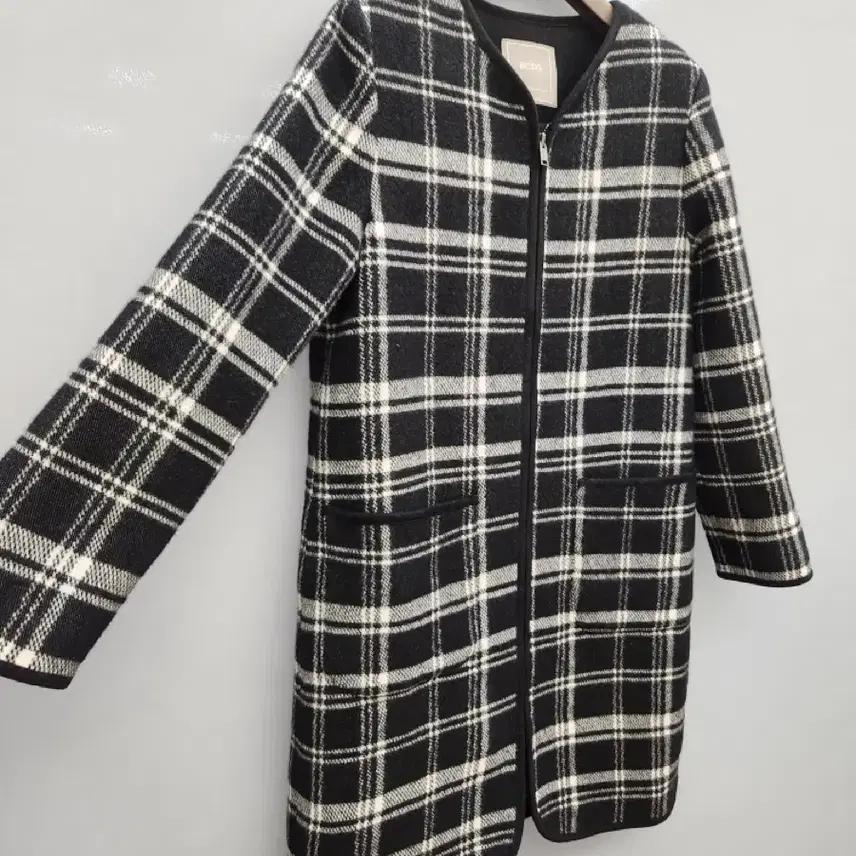 BCBG 2021식 체크 롱자켓 6