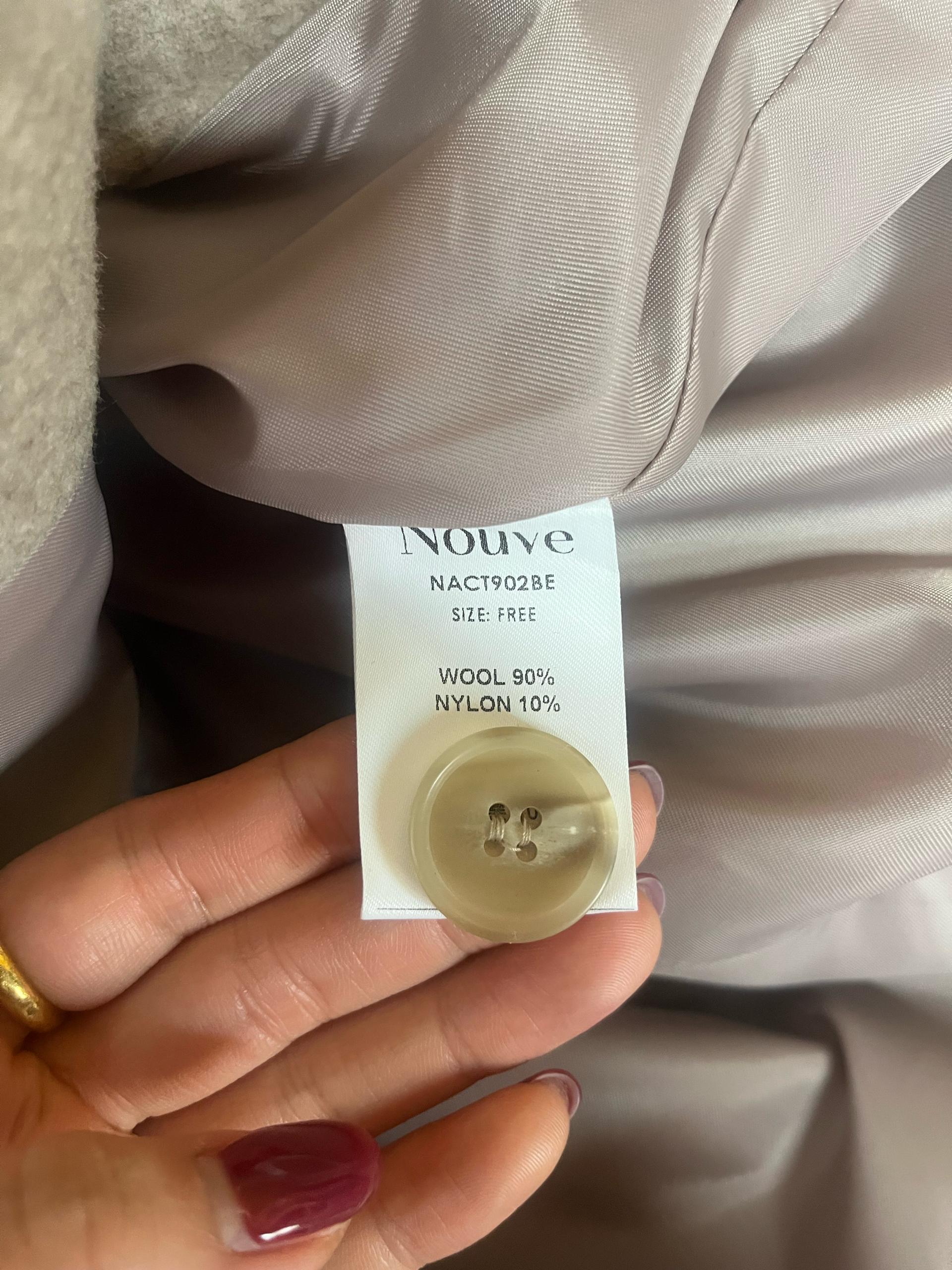 누브 Nouve 베이지 코트 5
