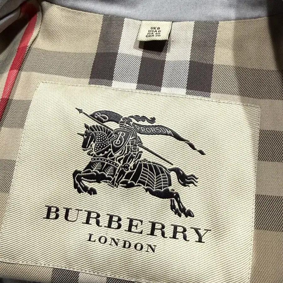 Burberry 버버리 그라데이션 더블 코트 4