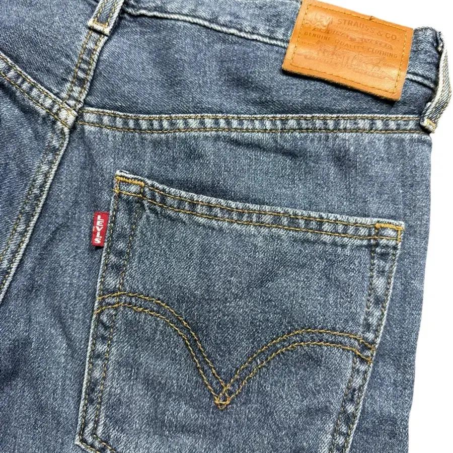 Levis 리바이스 프리미엄 BIG E high loose 데님팬츠 4