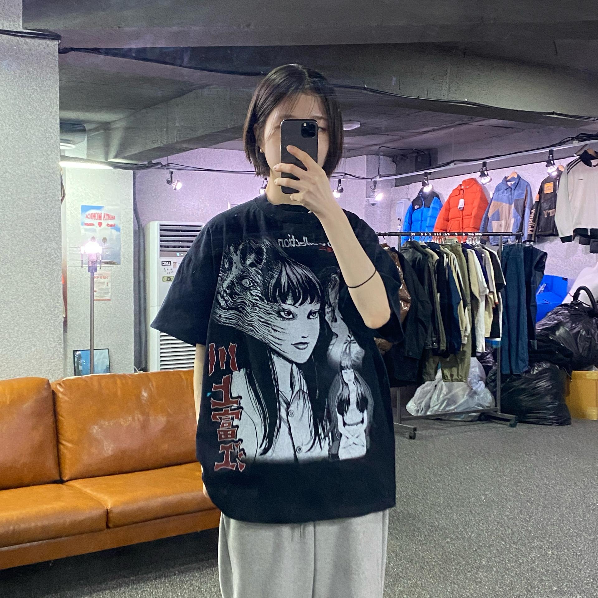 토미에 이토준지 애니메이션 반팔티 B4247 2