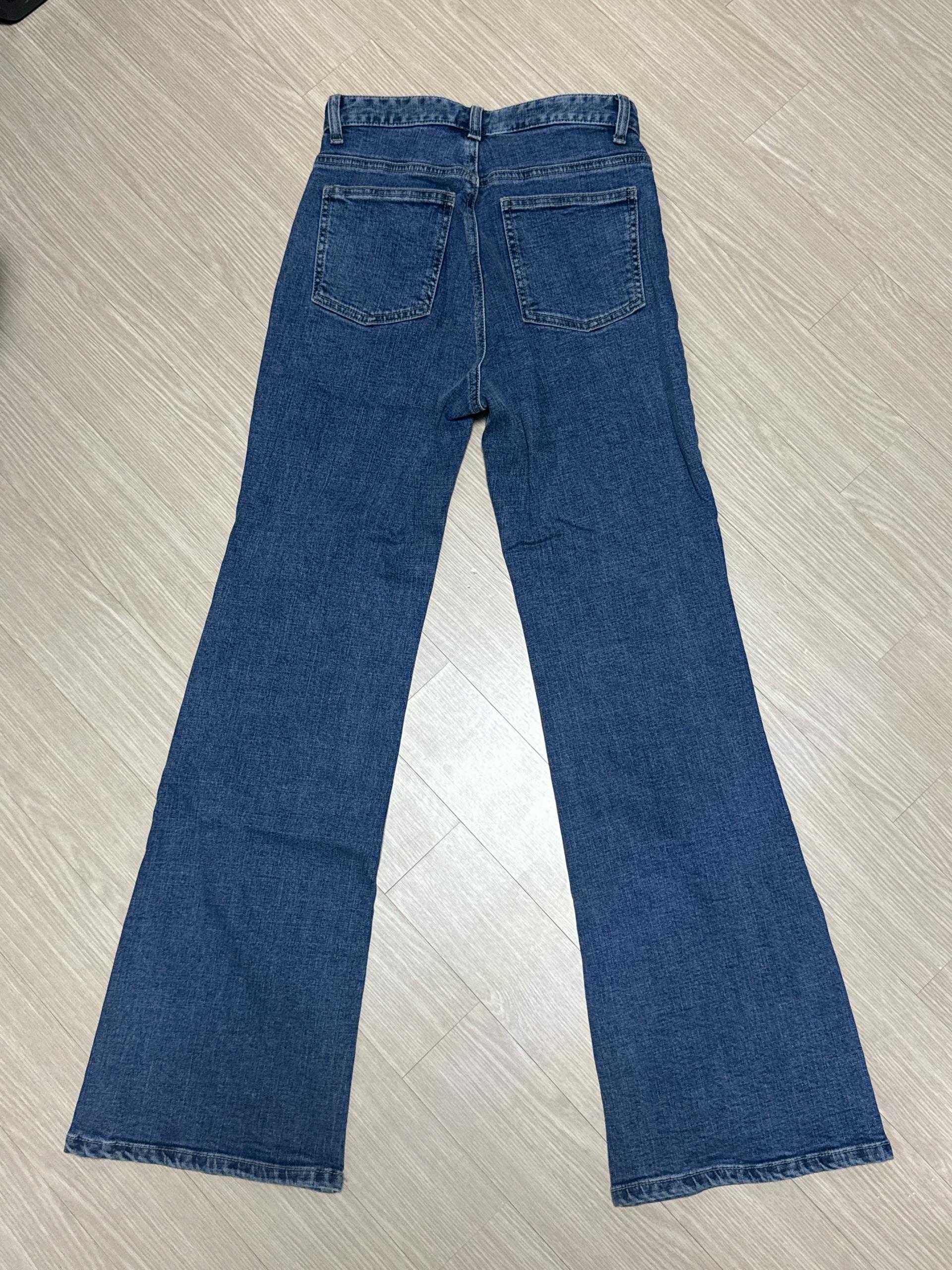 에잇세컨즈 부츠컷 팬츠 3