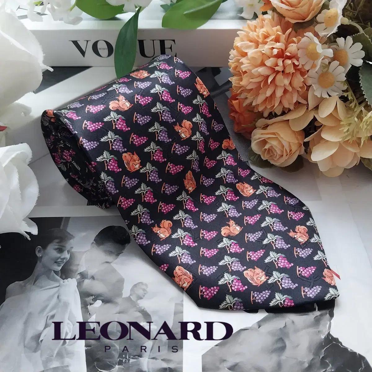 레오나드 실크 포도 다람쥐 모티브 넥타이 9.5cm A+등급 K2092 2