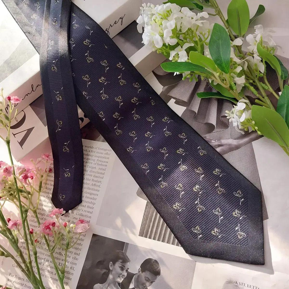 조르지오 첼리니 실크 블랙 플라워 넥타이 9.5cm A+등급 K1751 8