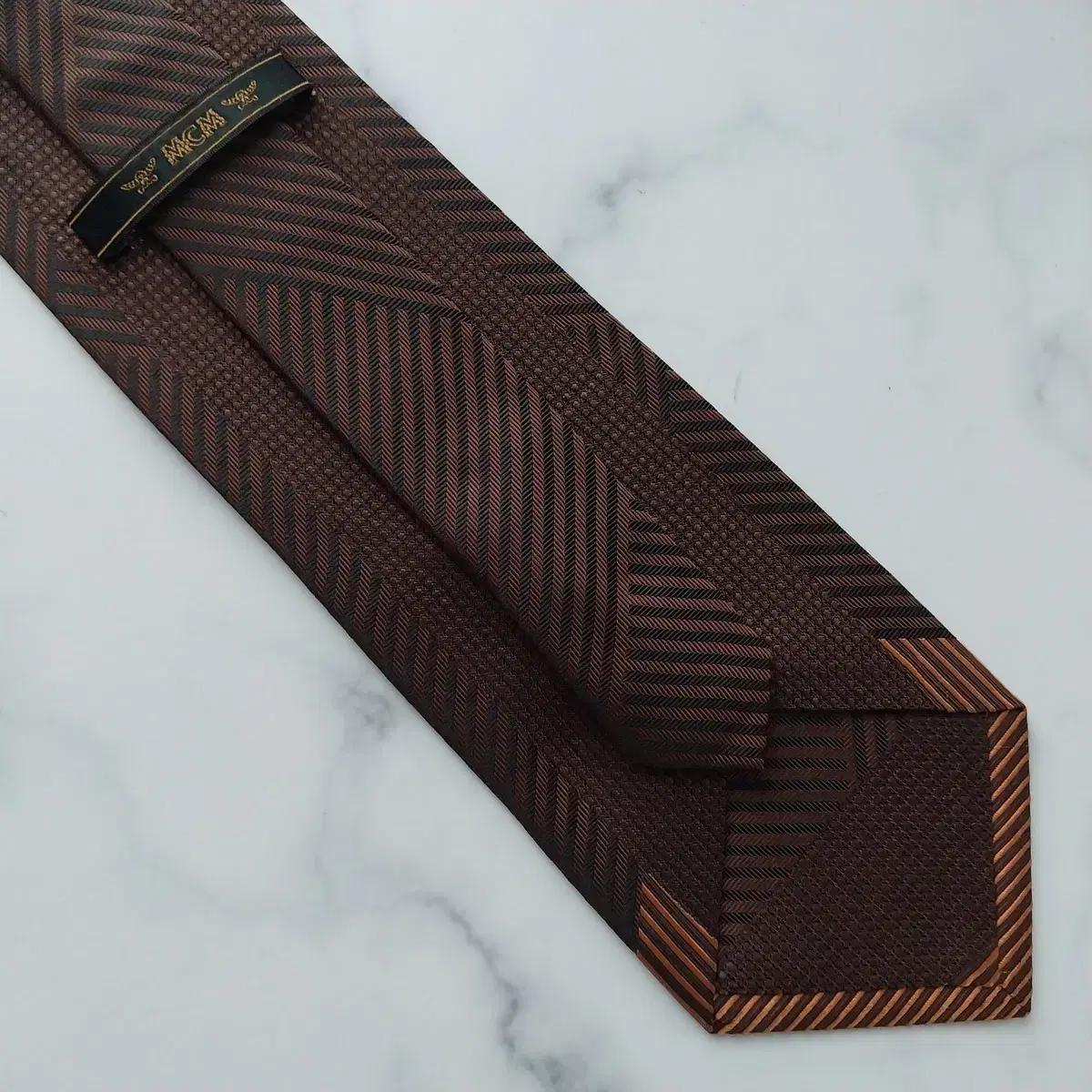 MCM 실크 브라운 스트라이프 넥타이 9.5cm A+등급 K1583 5
