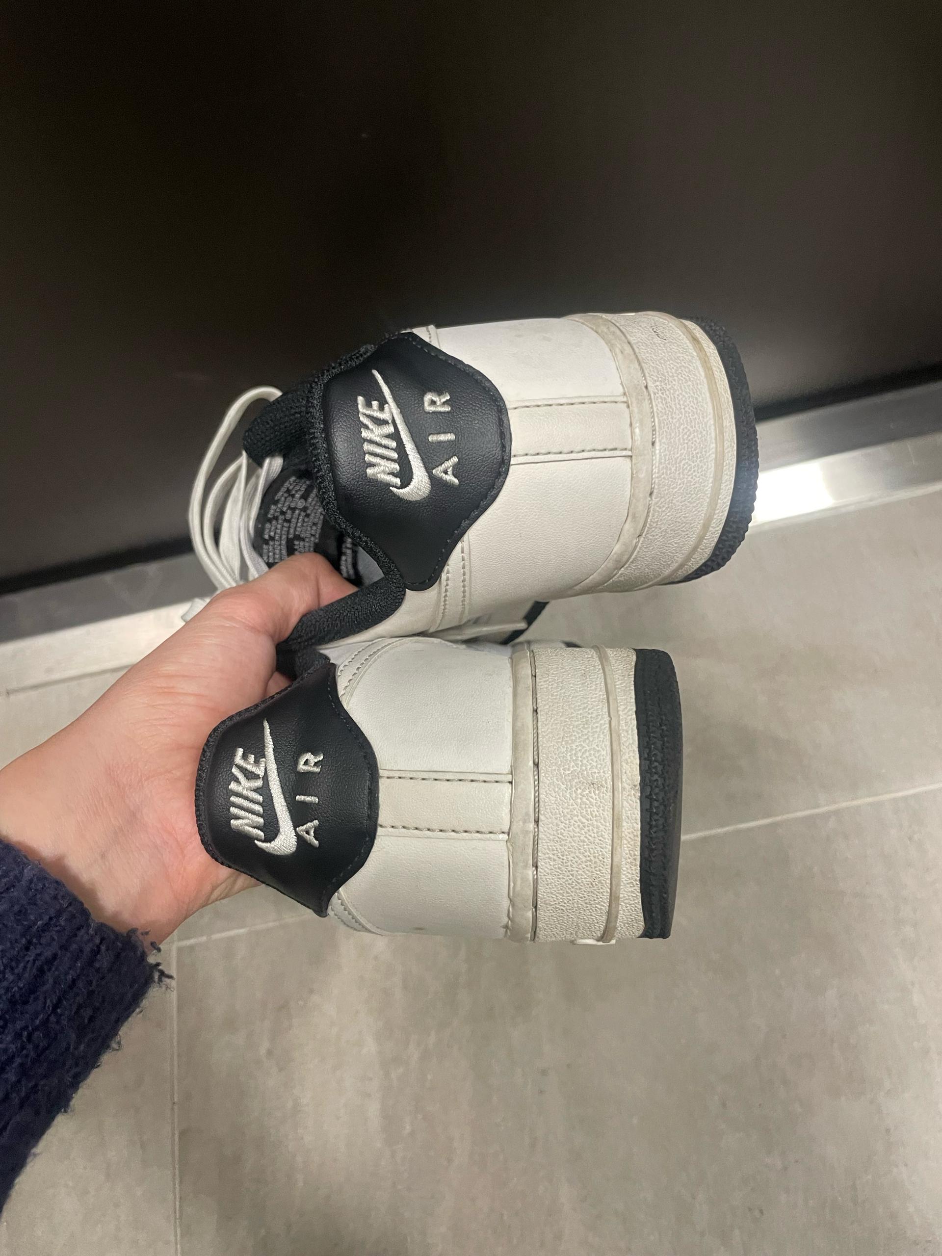 나이키 에어포스 240 6