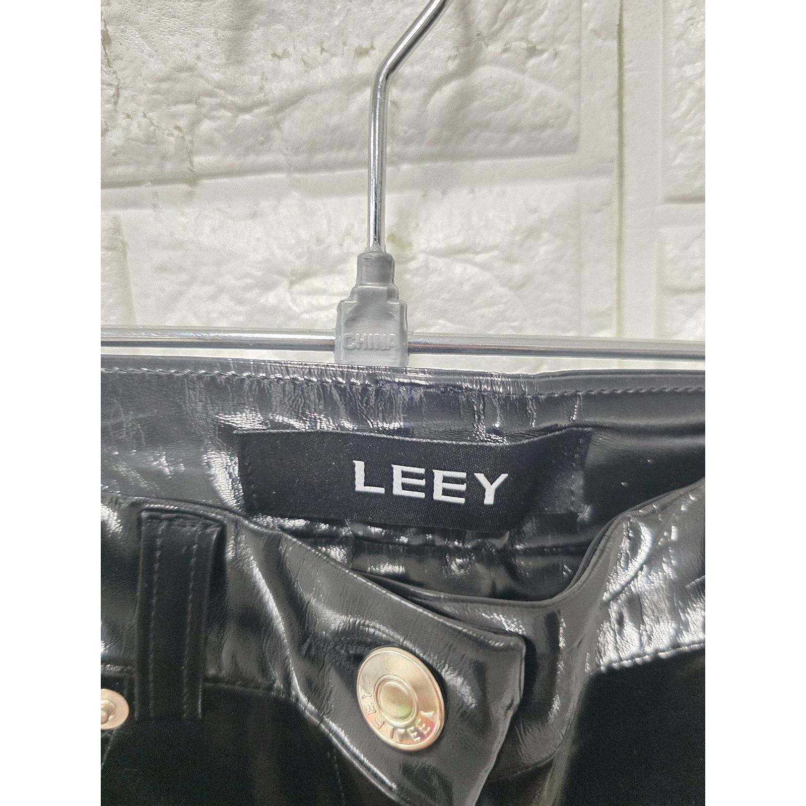 28인치 LEEY 유광 레더펜츠 (새상품) C166 4