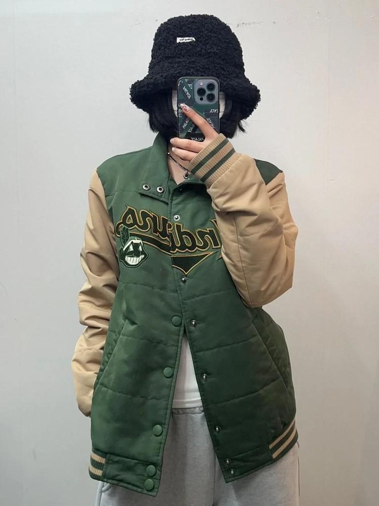 100 MLB 엠엘비 클리블랜드 인디언스 빈티지 패딩 야구 점퍼 카키 2