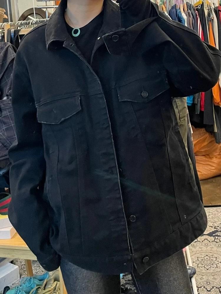 105 XL 지드래곤 x 에잇세컨즈 콜라보 데미지 디스 블랙 데님자켓 2