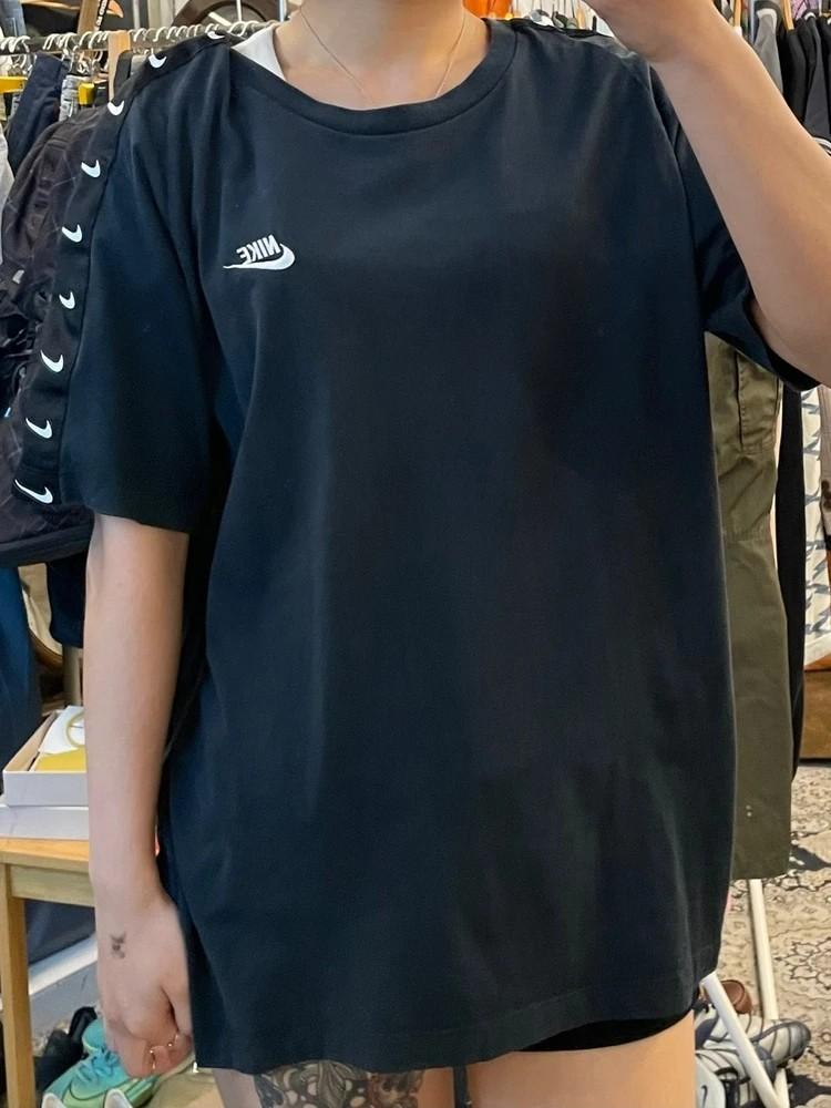 xl 나이키 사이드 로고 반팔티 2