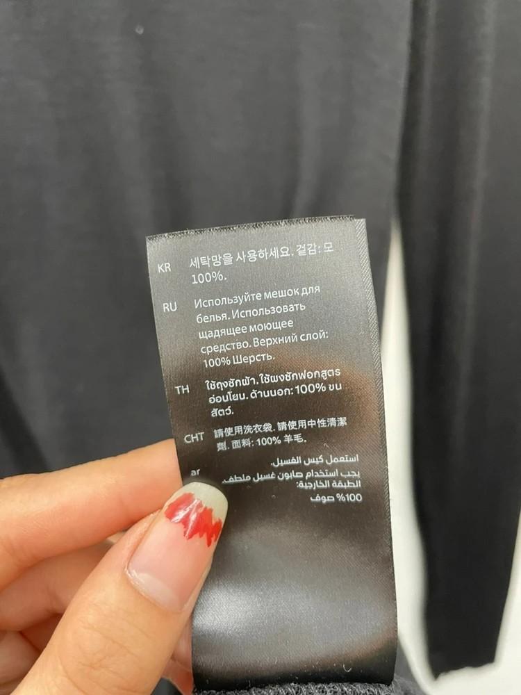 스몰 cos 코스 크루넥 메리노 울 탑 블랙 레이어드룩 11