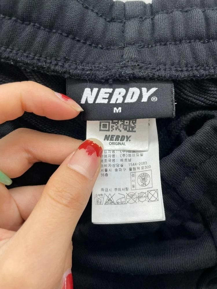 미디움 널디 블랭크 로고 조거 팬츠 블랙 10