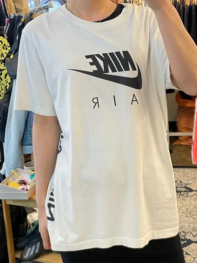100 나이키 스우시 오버핏 air 반팔티셔츠 화이트 2