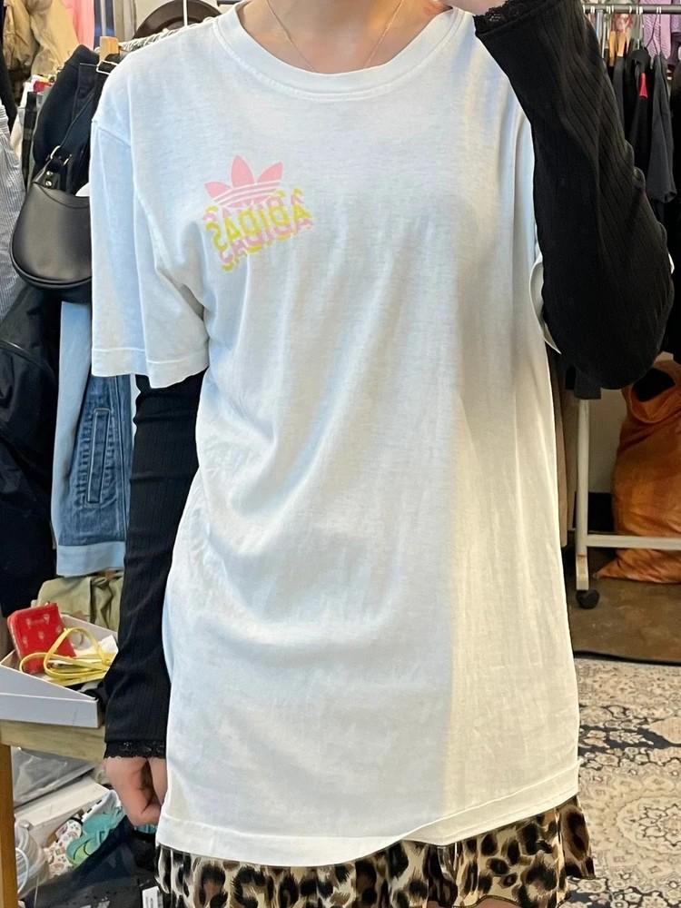 미디움 아디다스오리지널스 불꽃로고 멀티 페이드 반팔 2
