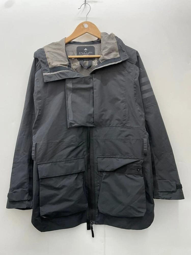 ADIDAS FW22 Outerwear Adidas Raincoat H65704  2