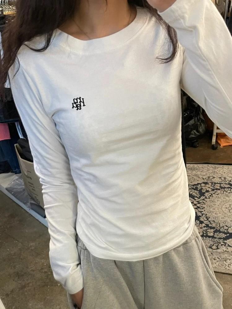 무아무아 여자 스티치 라운드 긴팔 티셔츠 2