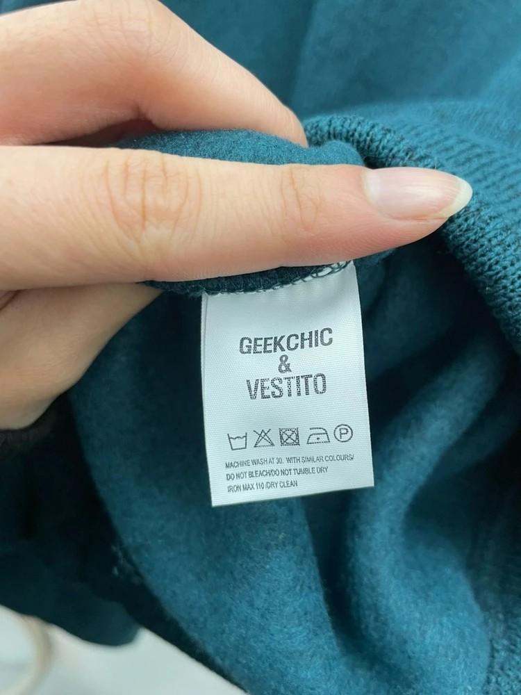 프리 GEEKCHIC VESTITO 오버핏 맨투맨티셔츠 빈티지룩 10