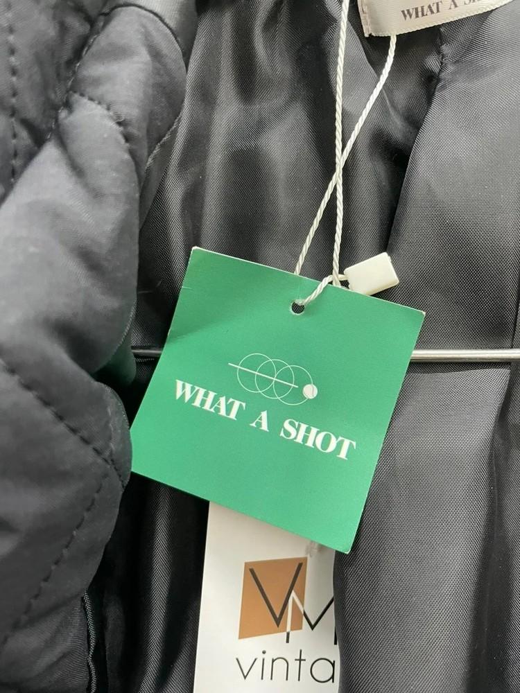새상품 WHAT A SHOT 남여공용 오버핏 누빔패딩 블랙 3