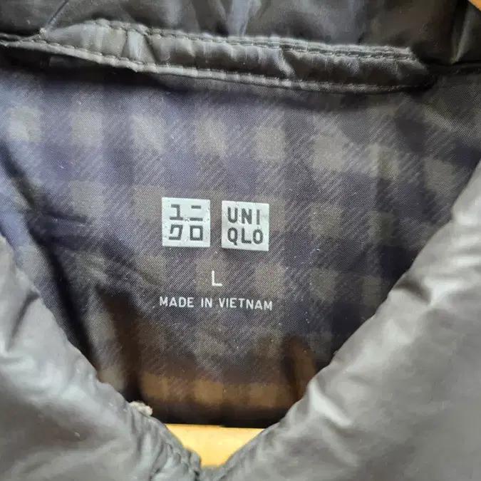 유니클로 셔츠형 경량패딩 6