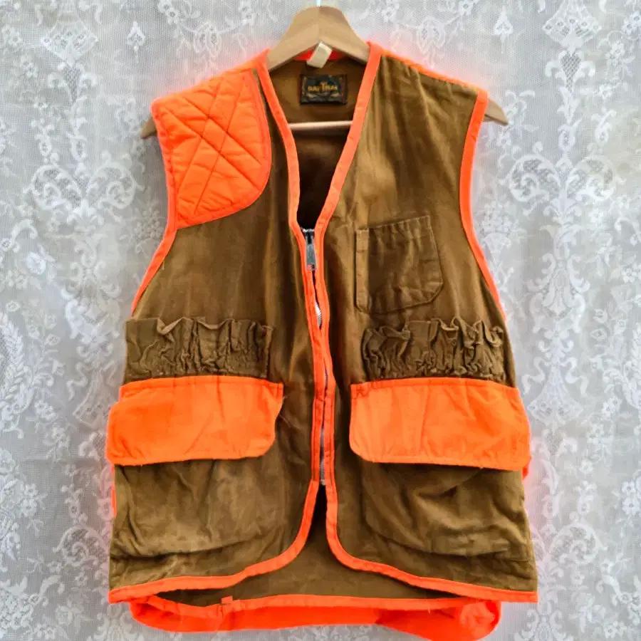 SAFTBAK  70-80'S HUNTING VEST 2