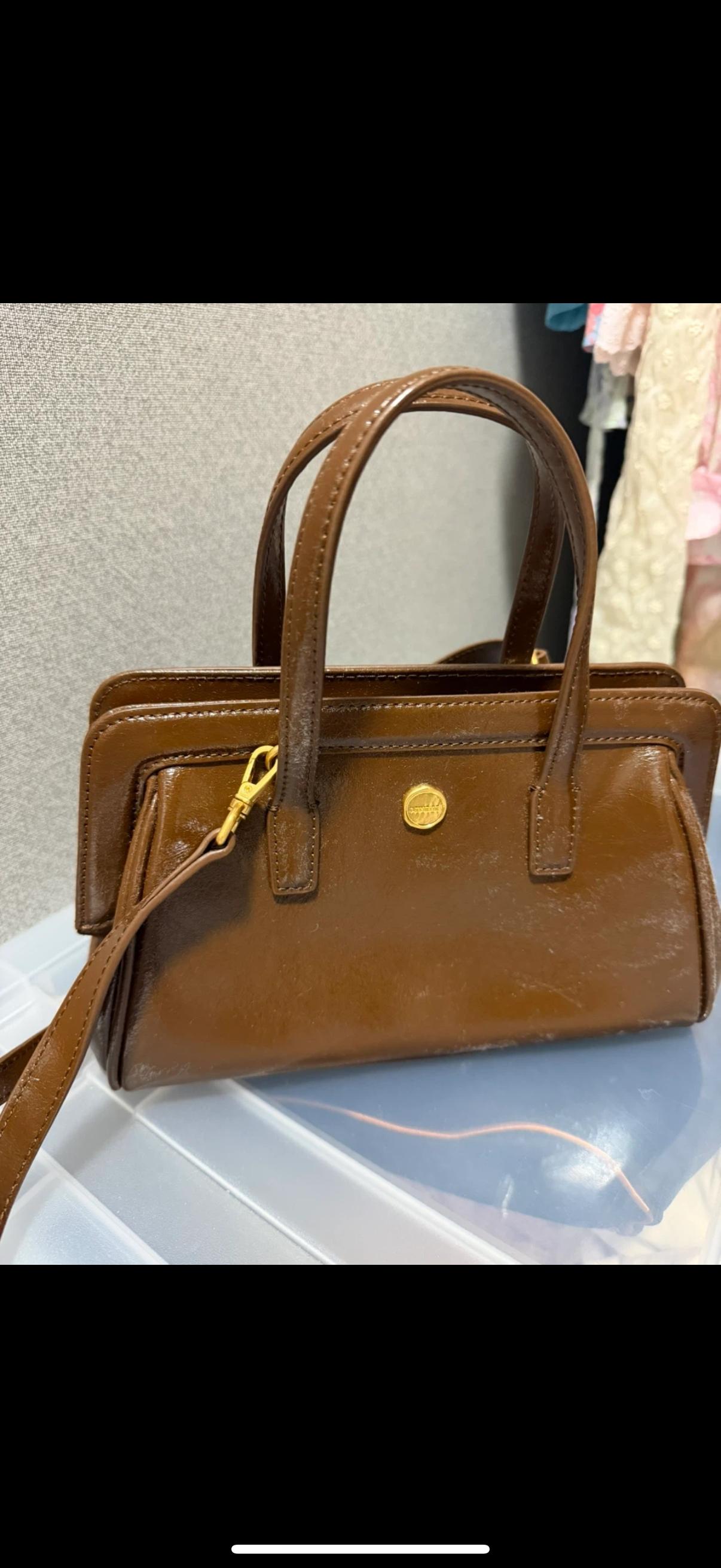 르메메 삭쁘띠 브라운