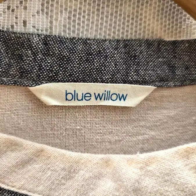 blue willow 7