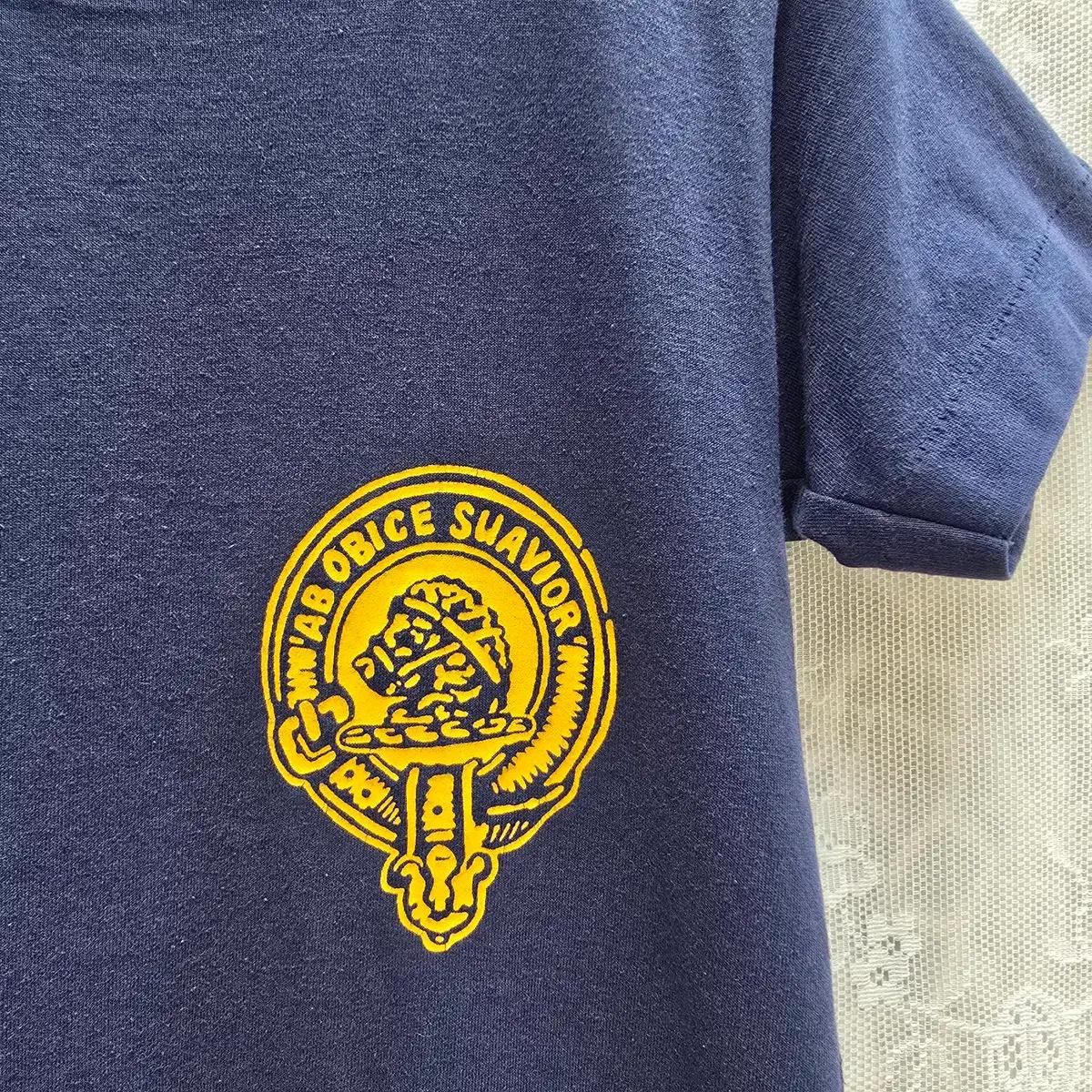 90s fruit of the loom (made in usa) DEI 4