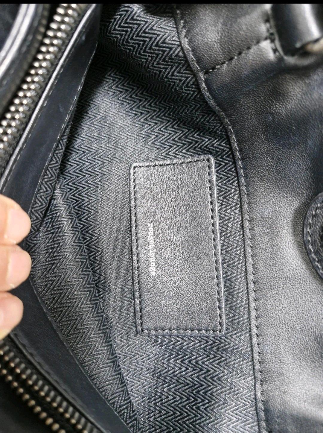 루즈앤라운지 블랙 소가죽 체인 토트 숄더 8