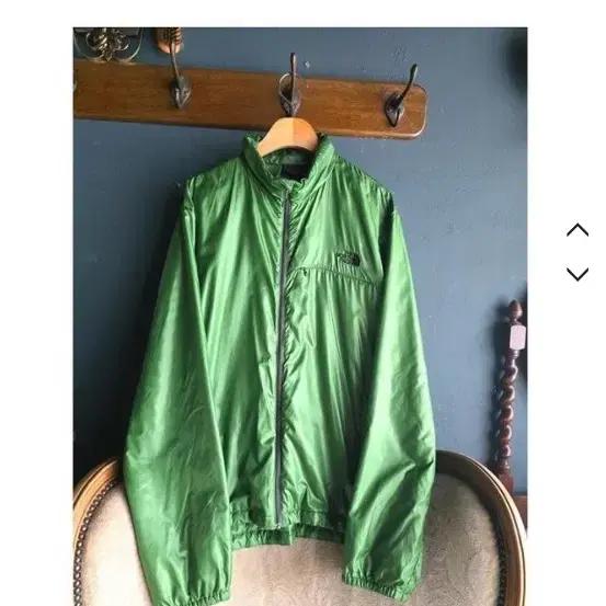 노스페이스 바람막이 3