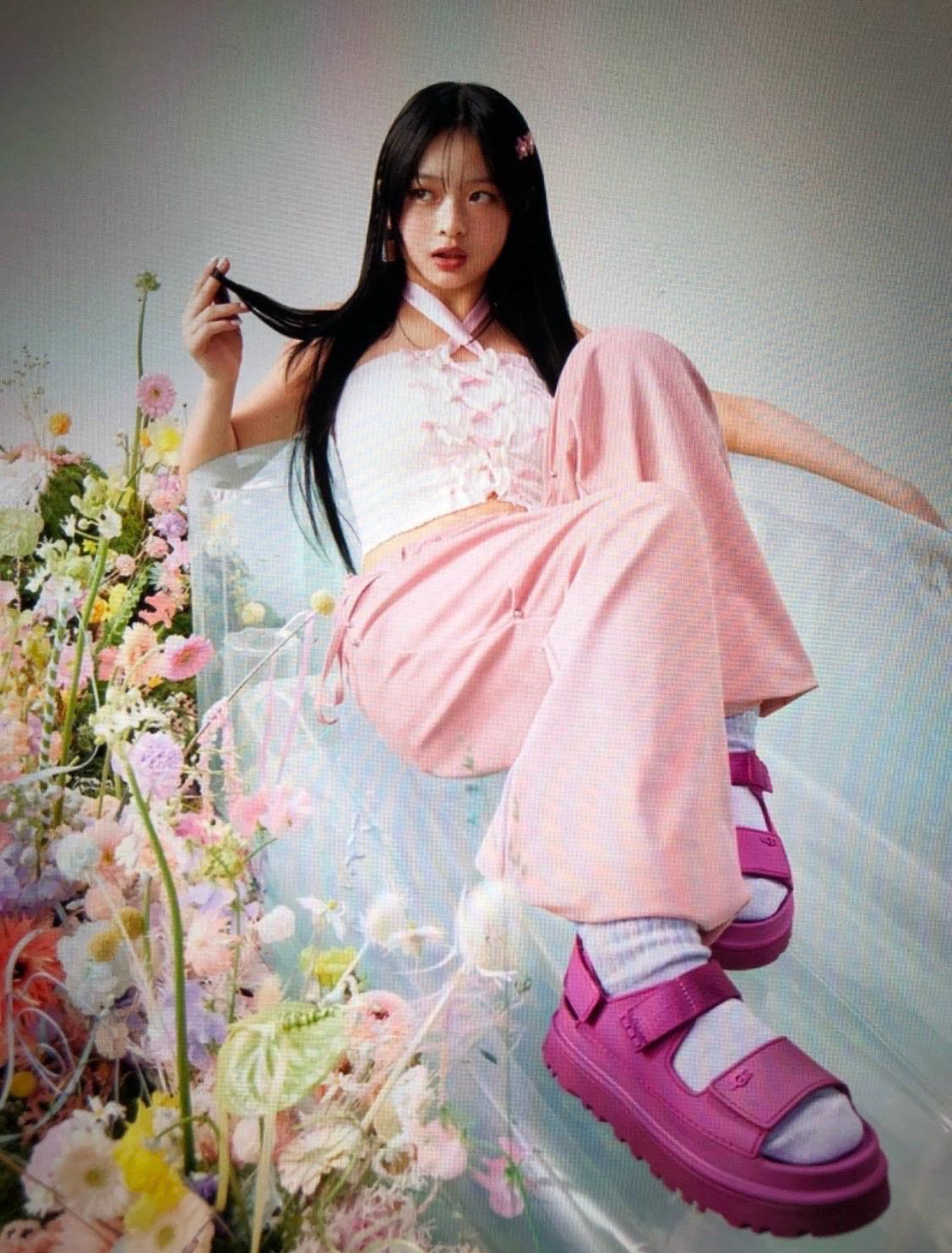 어그 골든글로우 키즈 샌들 220 2