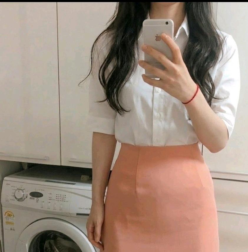 예민한진주 살구 미니스커트 2