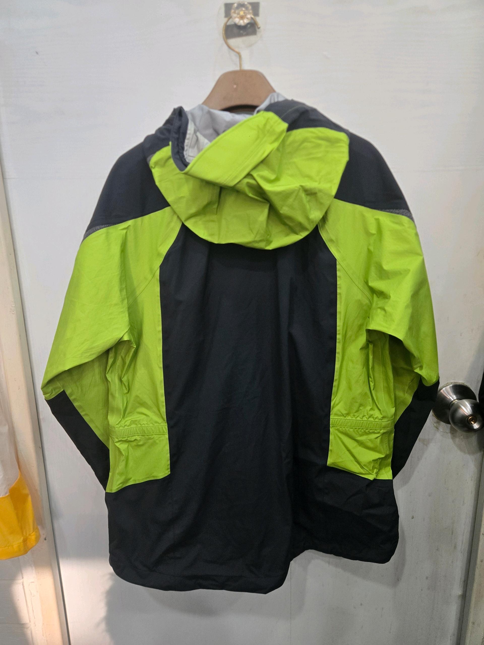 100,L,택있는 새상품) FILA 휠라 점퍼 ! 정가 40만원대 4
