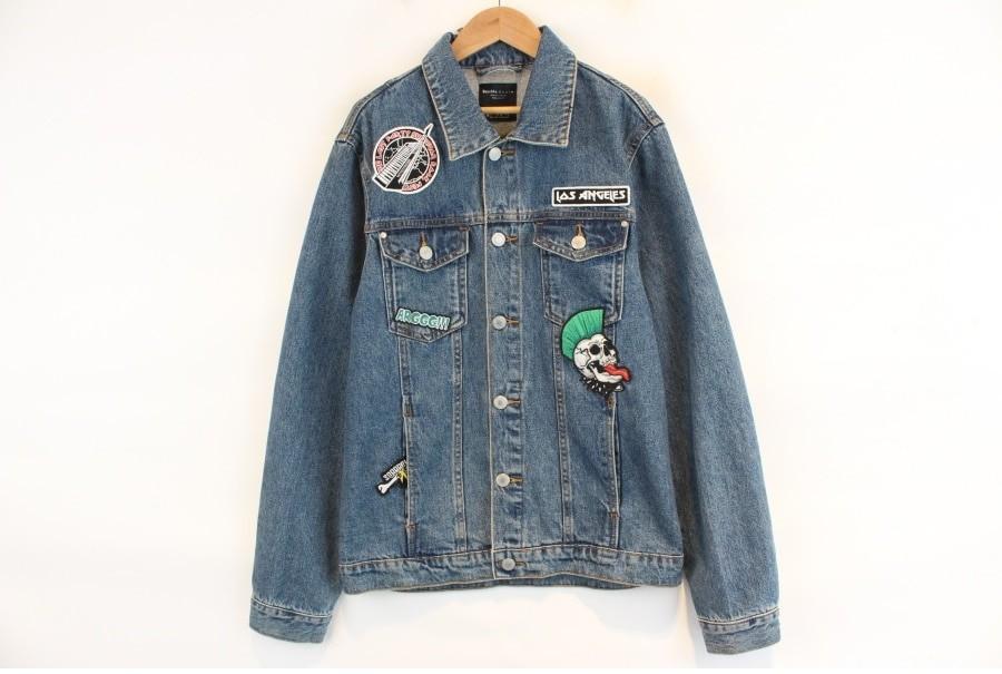 (80% 할인) Bershka Denim vintage patch denim jacket 2