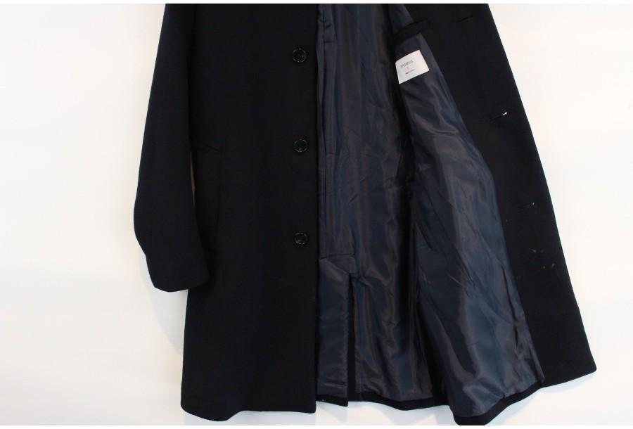 (80% 할인) STUDIOUS 스튜디오스 wool55% white black collar 11