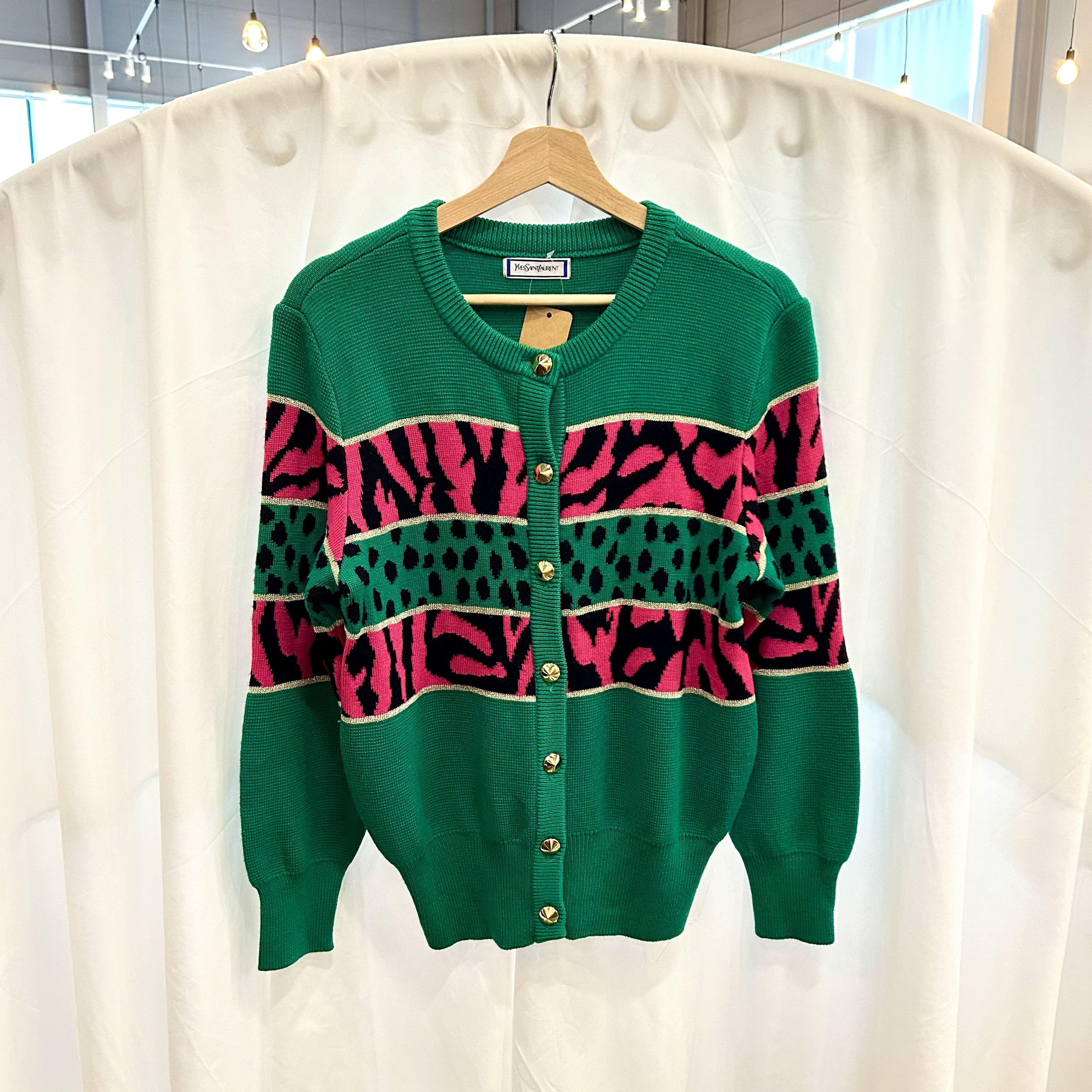 (20% 할인) YvesSaintLaurent 입생로랑 블랙&핑크 애니멀패턴 금장 가디건 2