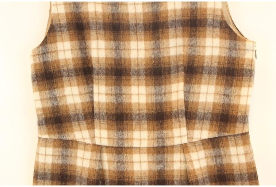 (90% 할인) EnterTainer wool67% check sleeveless onep 6