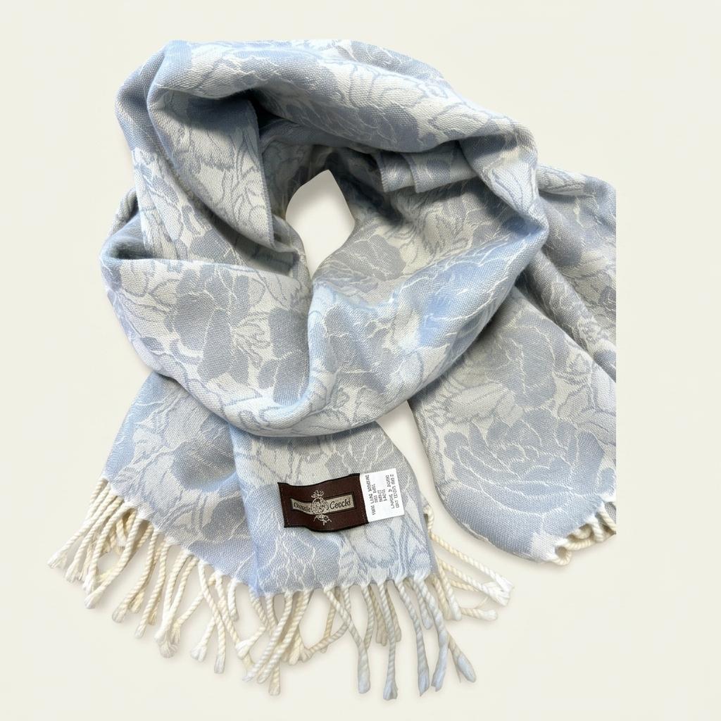 Cecchi e Cecchi wool100% flower pattern muffler 1