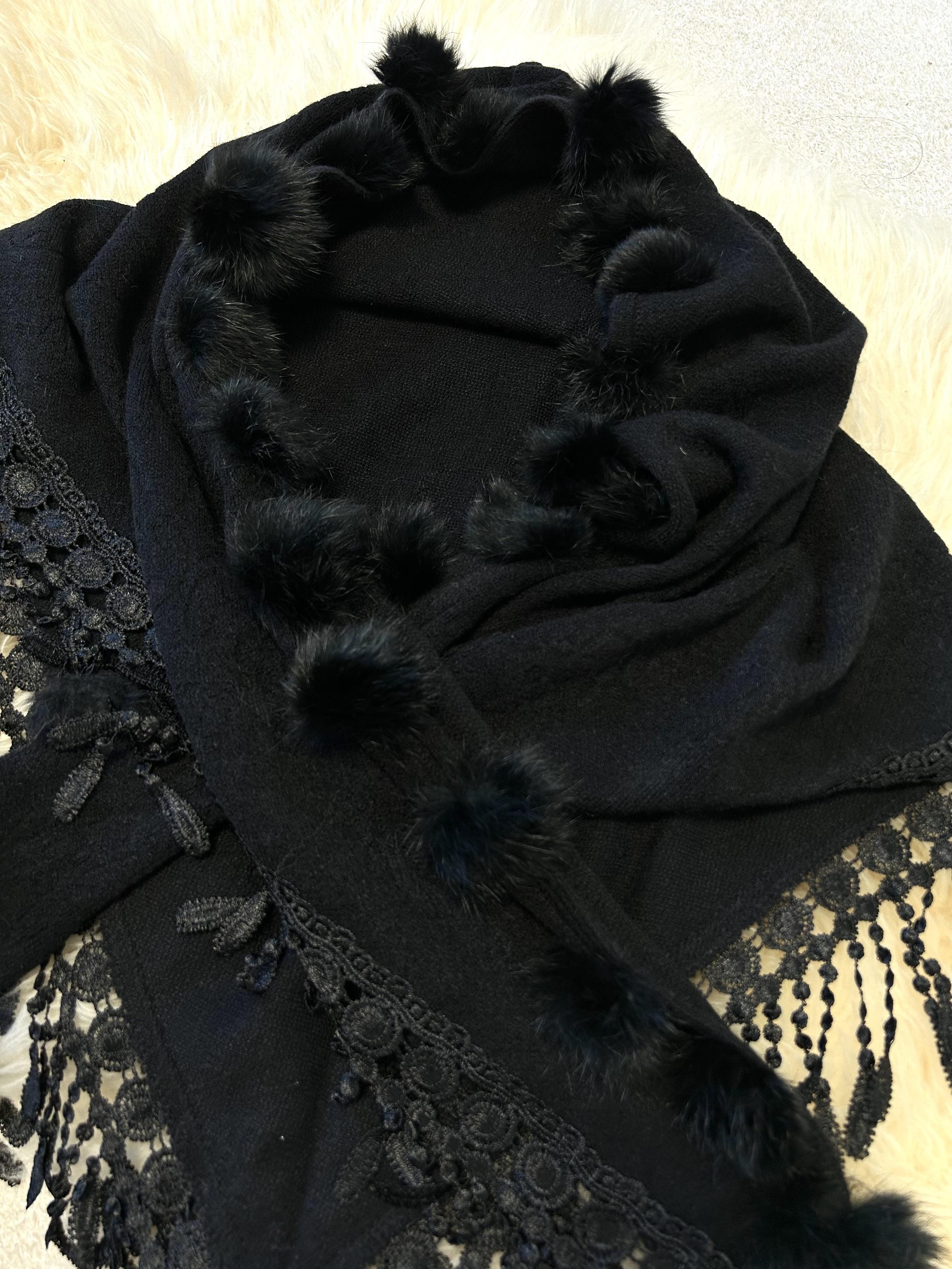 Chic Fluer black Rabbit fur fomfom lace muffler Sh 2