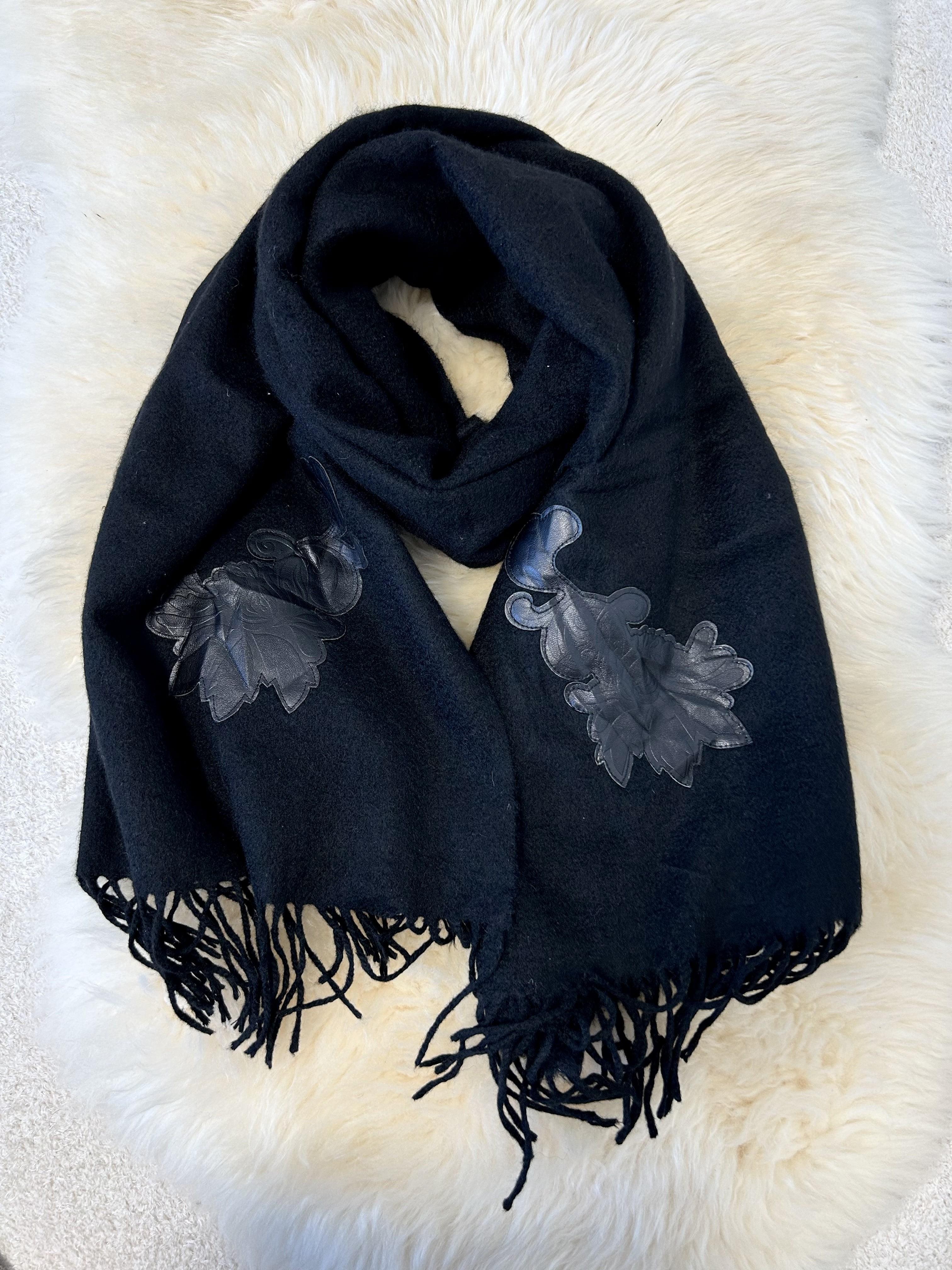 Chloe 끌로에 muffler 2