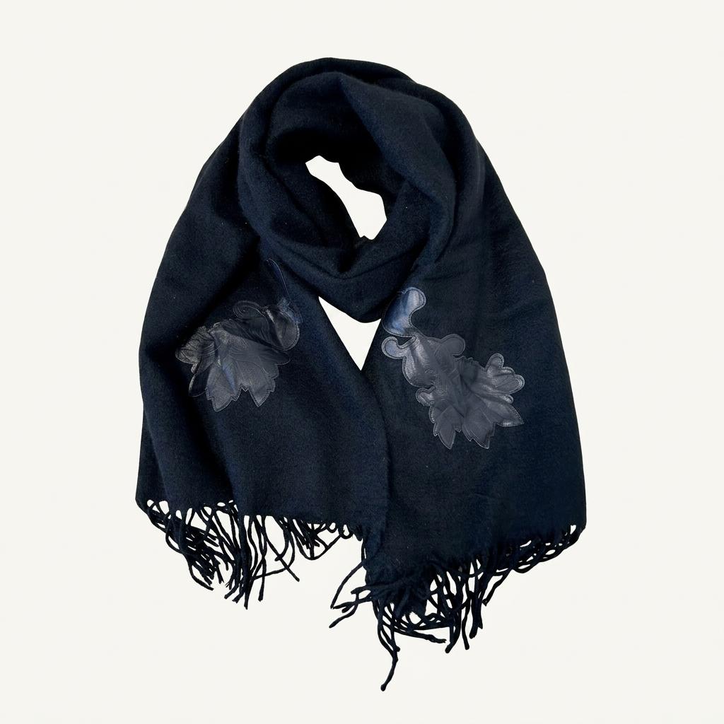 Chloe 끌로에 muffler 1