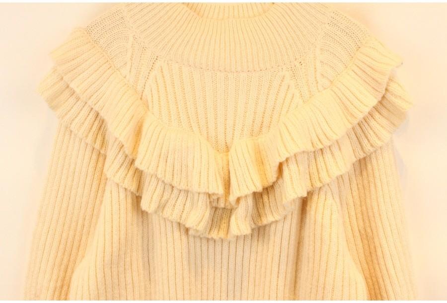 (90% 할인) H&M Ruffle shirring ivory knit 6