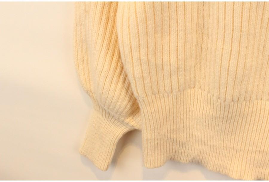 (90% 할인) H&M Ruffle shirring ivory knit 8