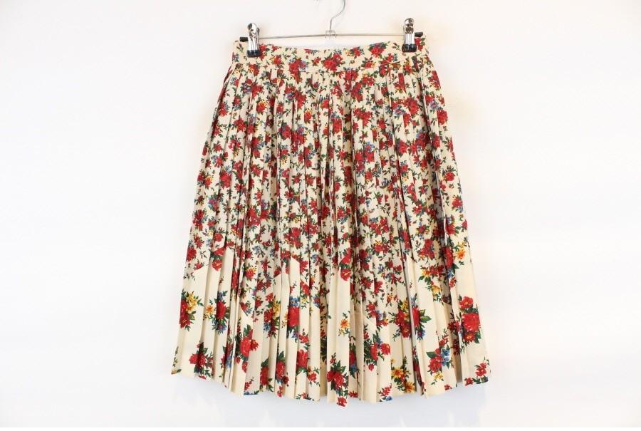 (90% 할인) A.O. O.A flower pattern pleats skirt 2