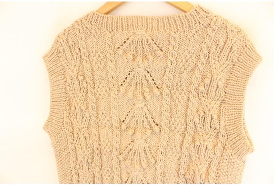 (90% 할인) TYCHEZ VINTAGE pattern sleeveless knit 3