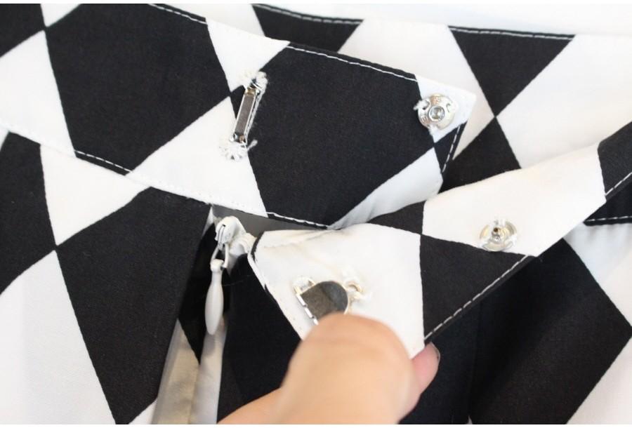 (90% 할인) CORDIER 꼬르디에 black+white pattern skirt 11