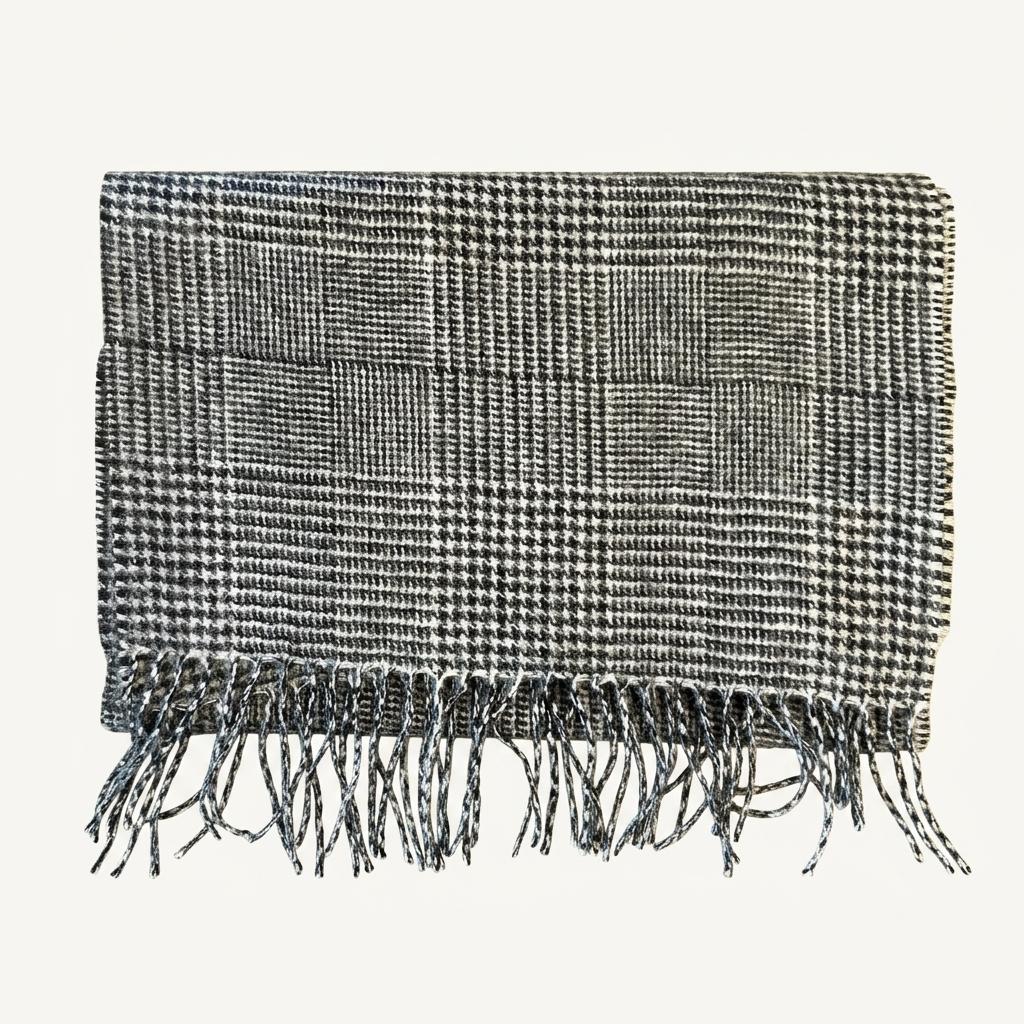 JPN wool100% hound tooth check Muffler 1