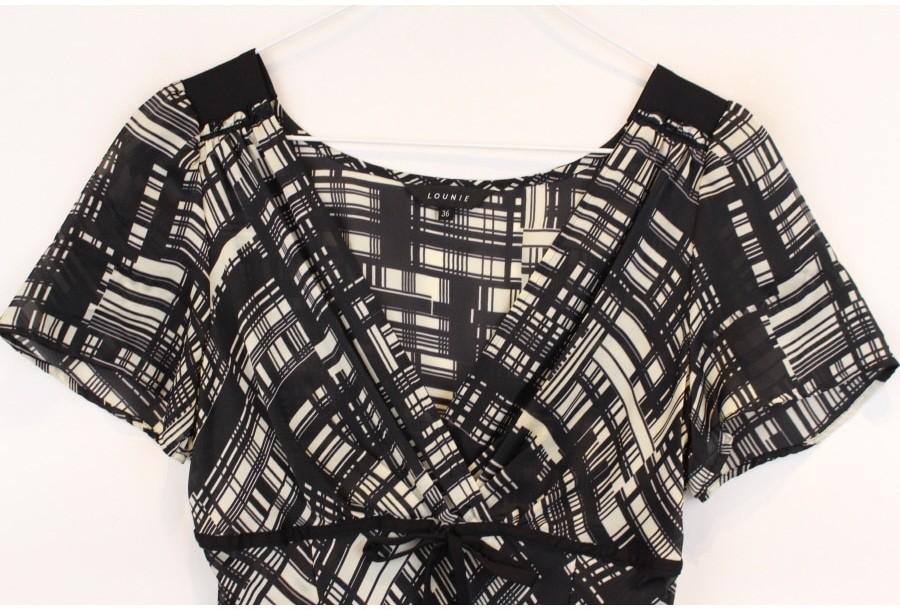 (89% 할인) LOUNIE by Aiia Planning pattern onepiece 4