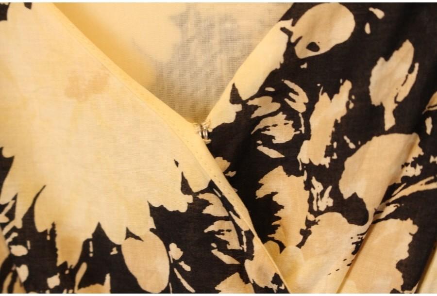 (90% 할인) IENA 이에나 cotton100% flower pattern wrap o 10
