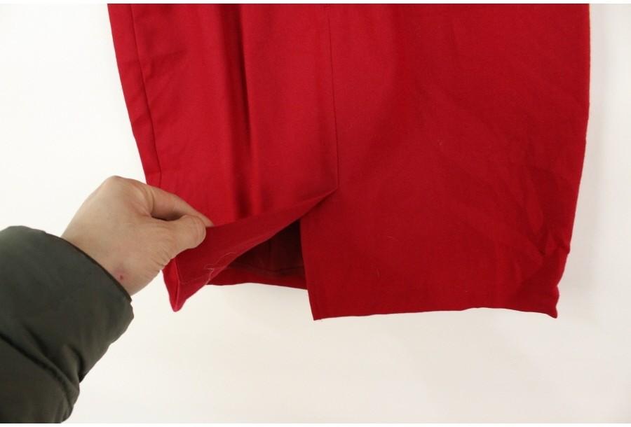 (89% 할인) BENETTON red color skirt 7