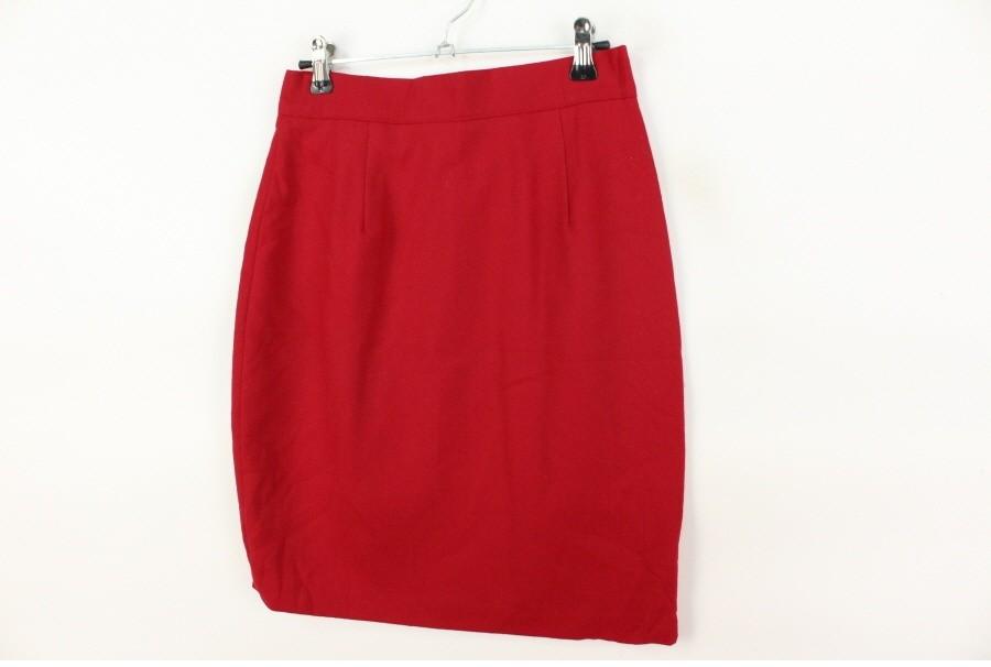 (89% 할인) BENETTON red color skirt 2